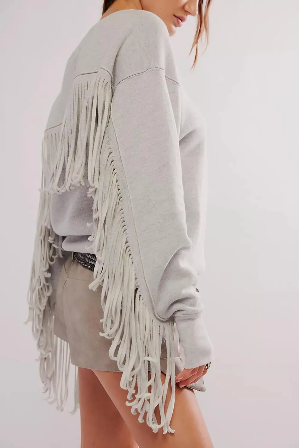 Adoeren Women Oversized Tassel Sweatshirt Fringe Trim Long Sleeve Crewneck Pullover Fall Fashion Drop Shoulder Shirt Top