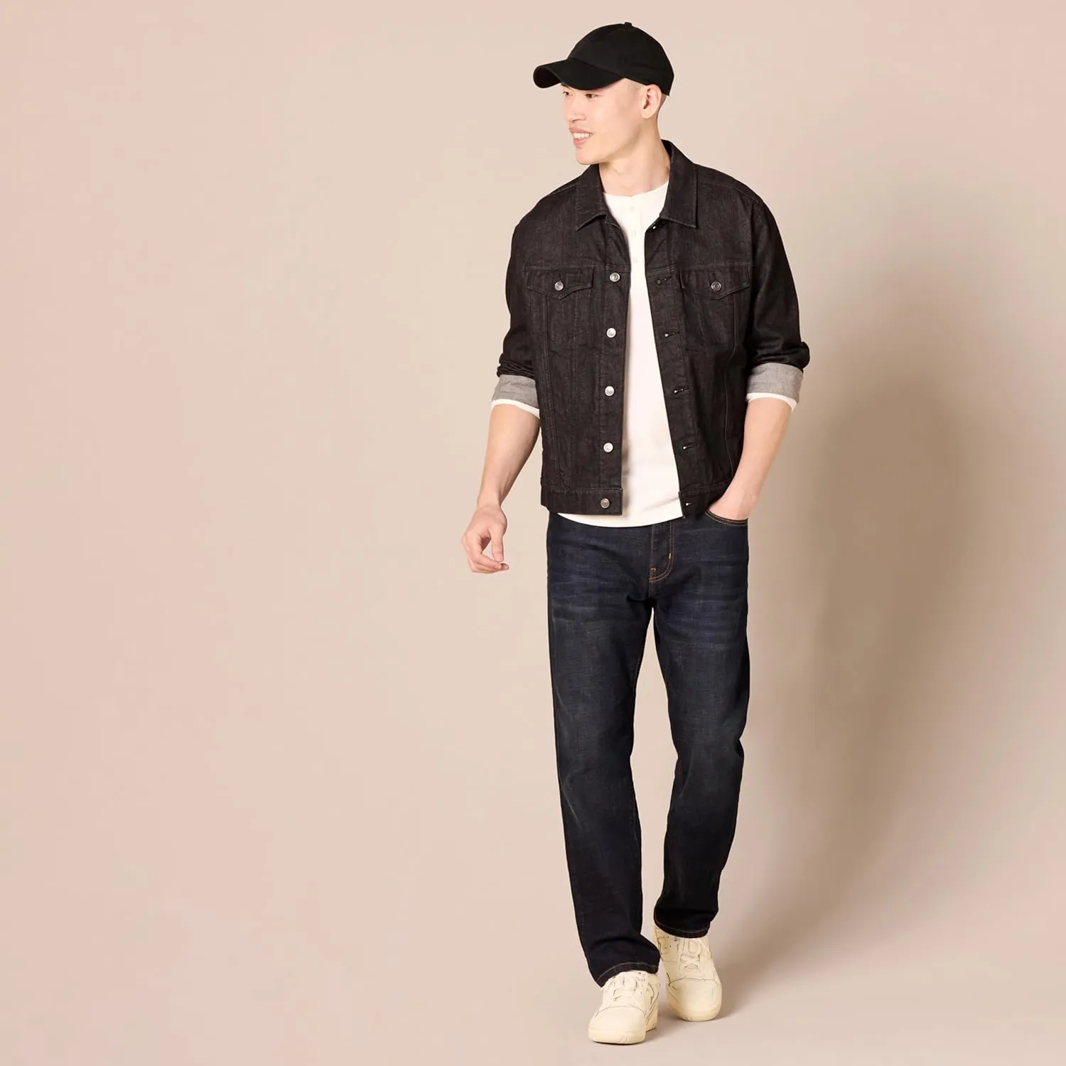 Amazon Essentials Men's Slim-Fit Long-Sleeve Henley Shirt