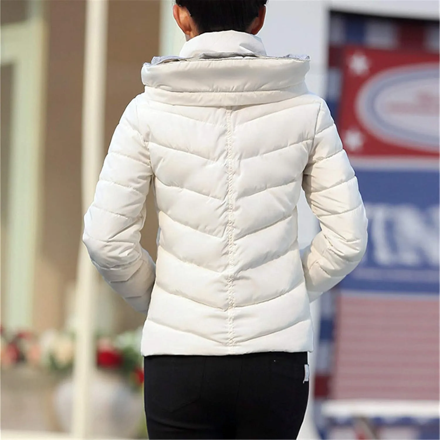 Andongnywell Womem's Stand Collar Packable Short Down Jackets Winter Downs Padded Overcoats Outwears