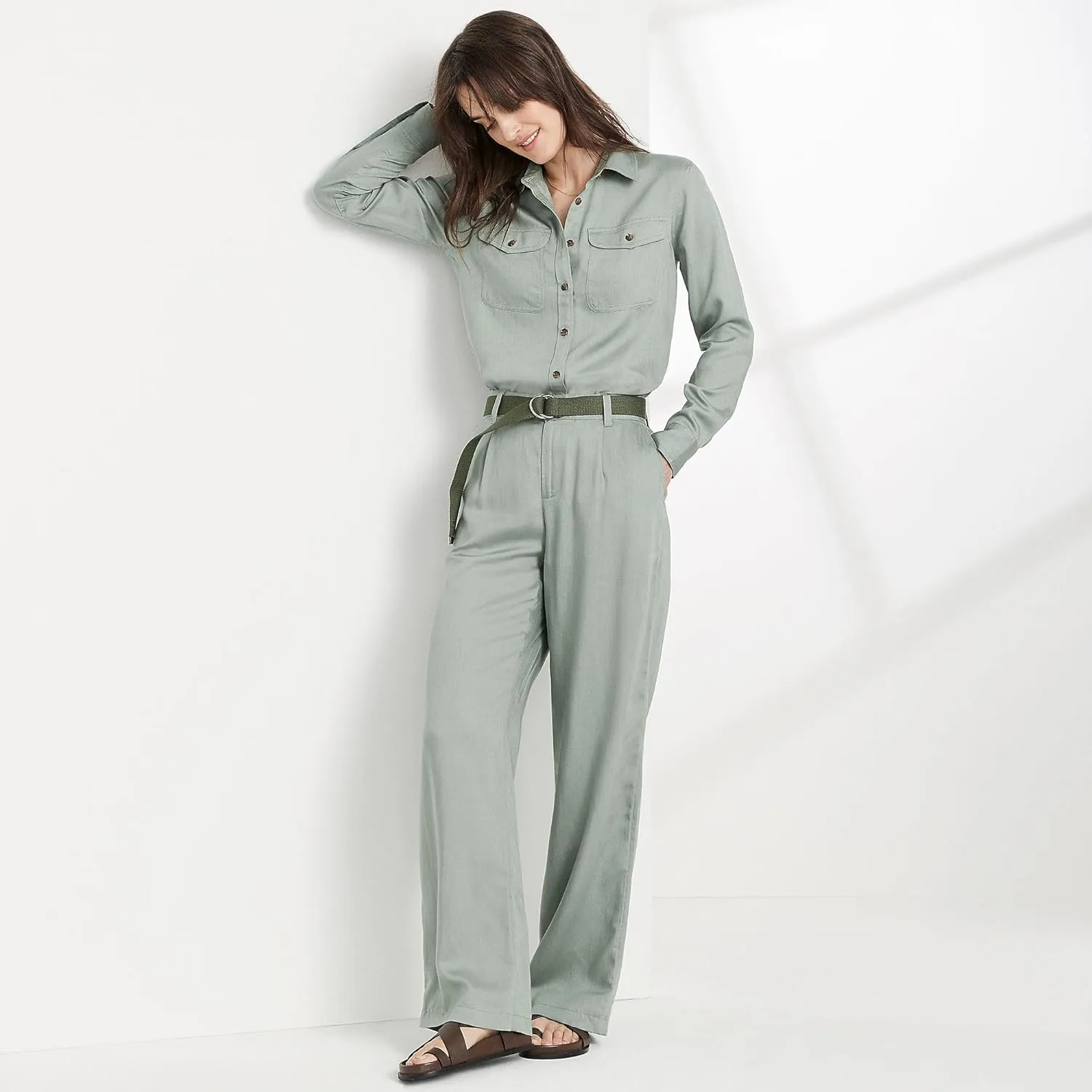 Lands' End Women's High Rise Elastic Back Pleated Wide Leg Pants Made with Tencel Fibers