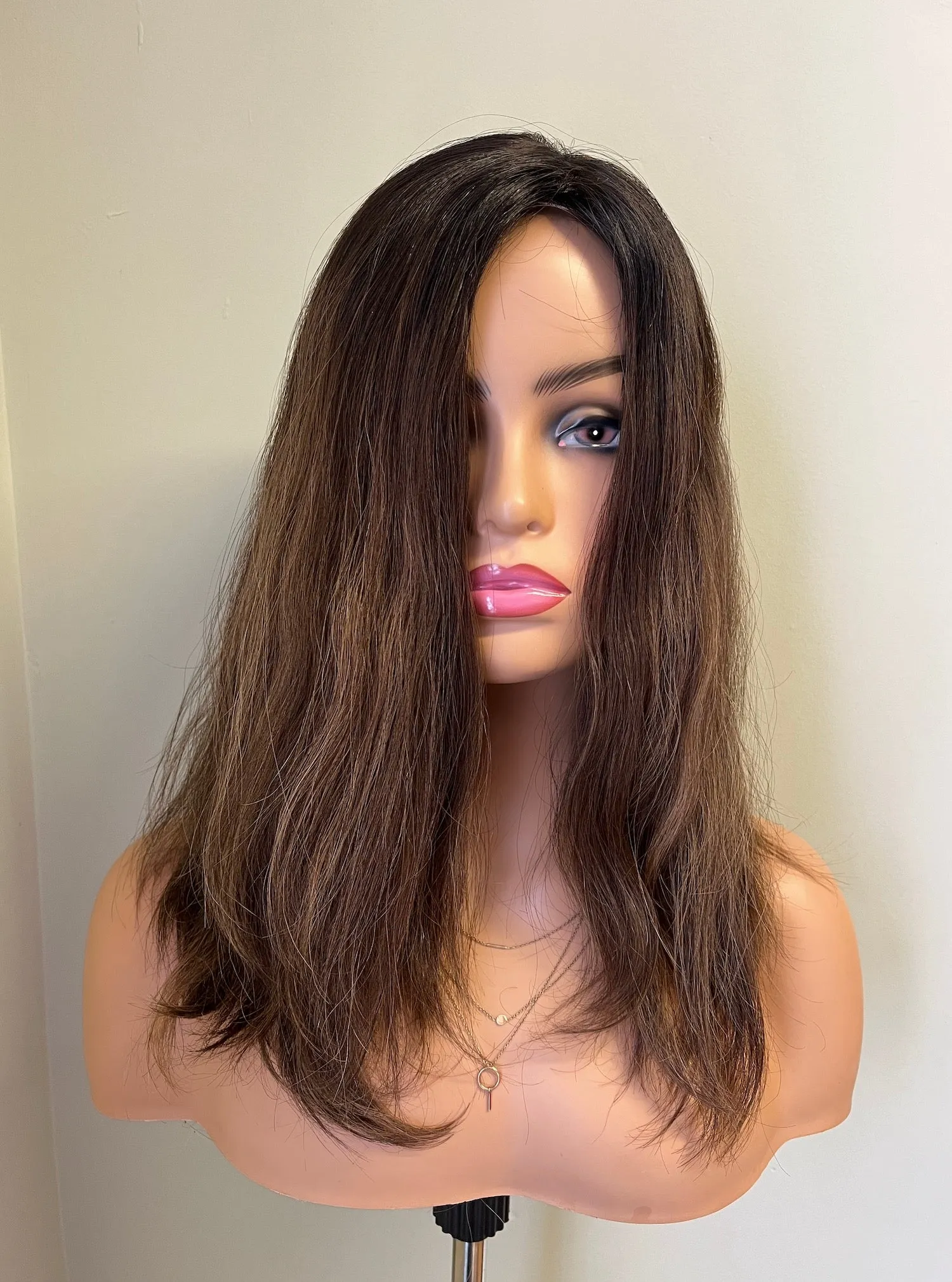 Preloved, Madison Wigs, Fara topper | Human hair | Brown with dark root | 9x9" base | 20" length