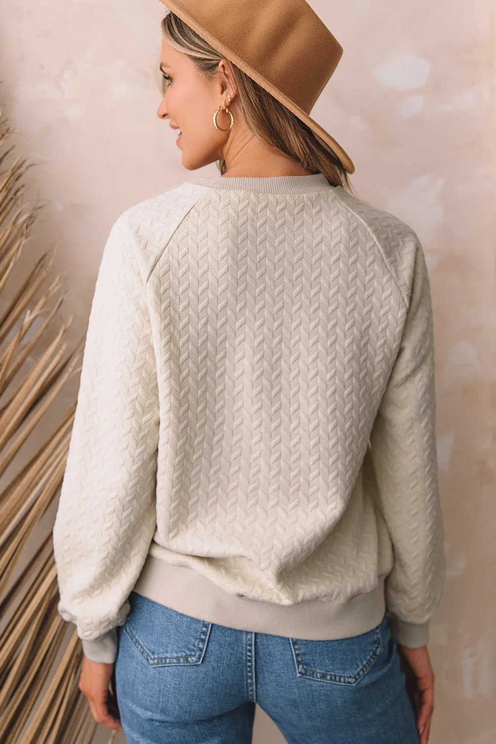 Raglan Sleeve Pullover Sweatshirt