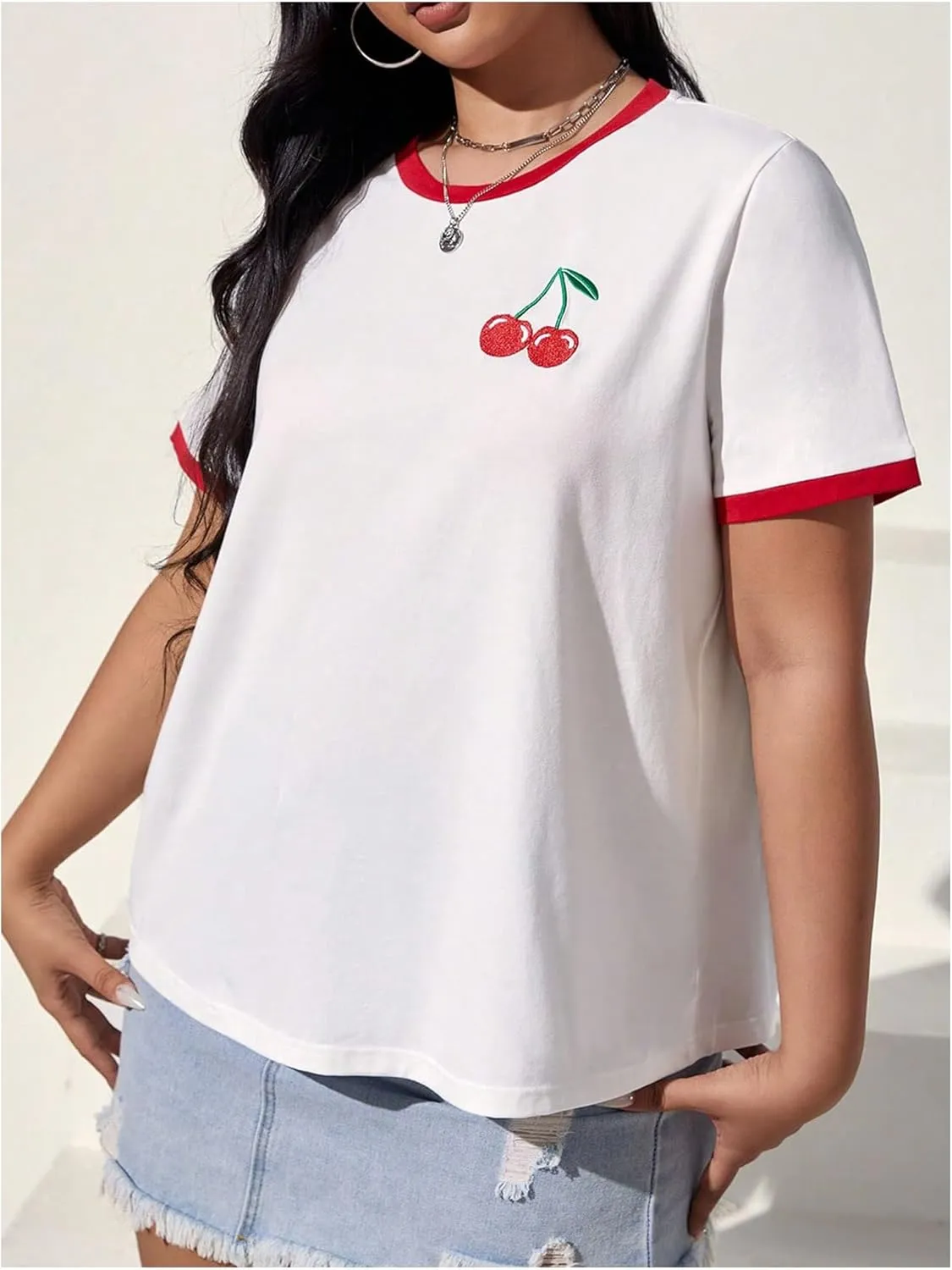 WDIRARA Women's Plus Size Cherry Print T Shirt Crewneck Short Sleeve Tee Shirt Contrast Binding Top
