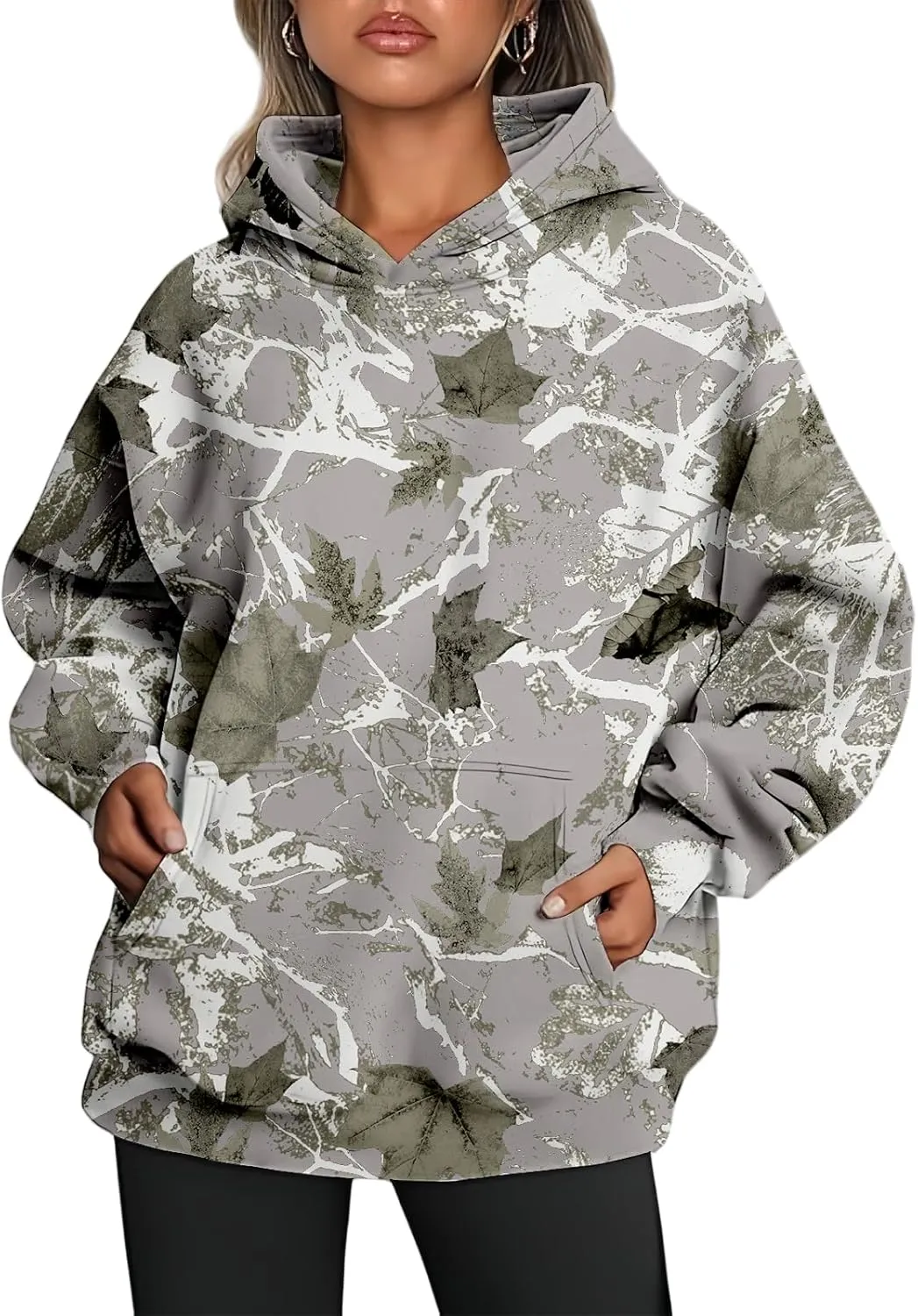Womens Camo Hoodie Maple Leaf Printed Sweatshirt Oversized Hooded Sweatshirt Fleece Pullover Sweatshirt Trendy Outfits