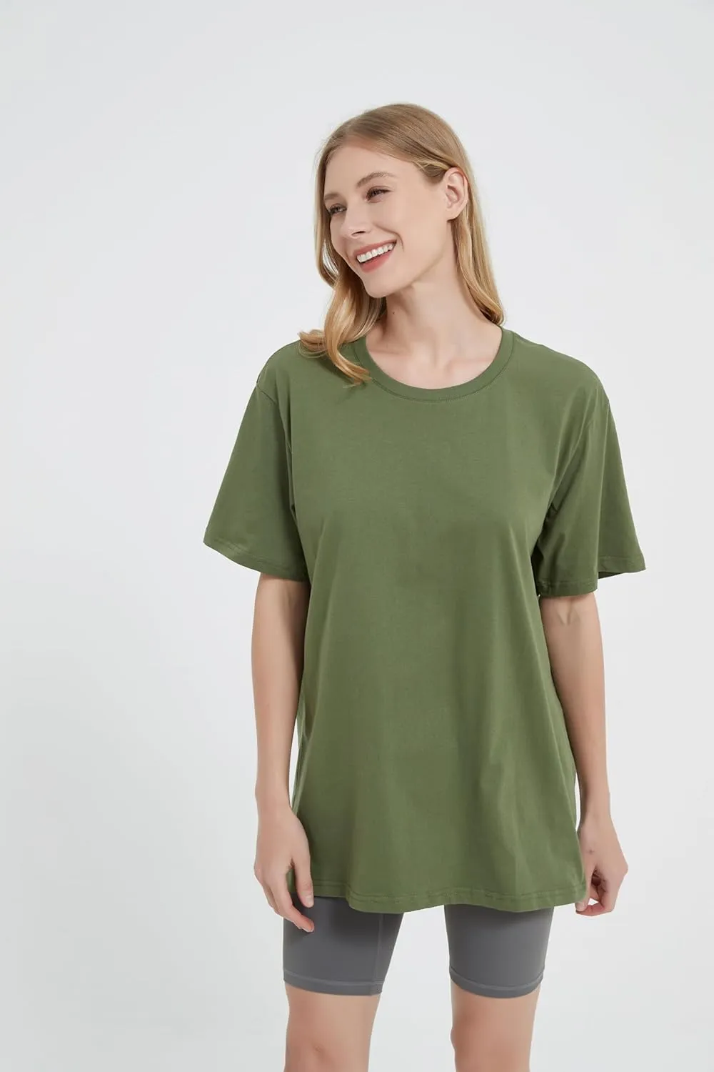 Womens Oversized Boyfriend Tee Shirts Short Sleeve Trendy Crew Neck Loose Workout Tee Casual Summer Tops Cotton
